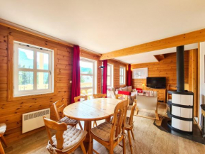 Chalet confortable avec poêle et terrasse, 3 chambres, garage, animaux admis - FR-1-425-198